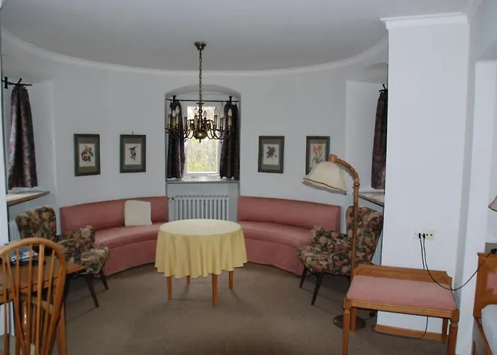 بيت ضيافة Schloss Schwanberg *